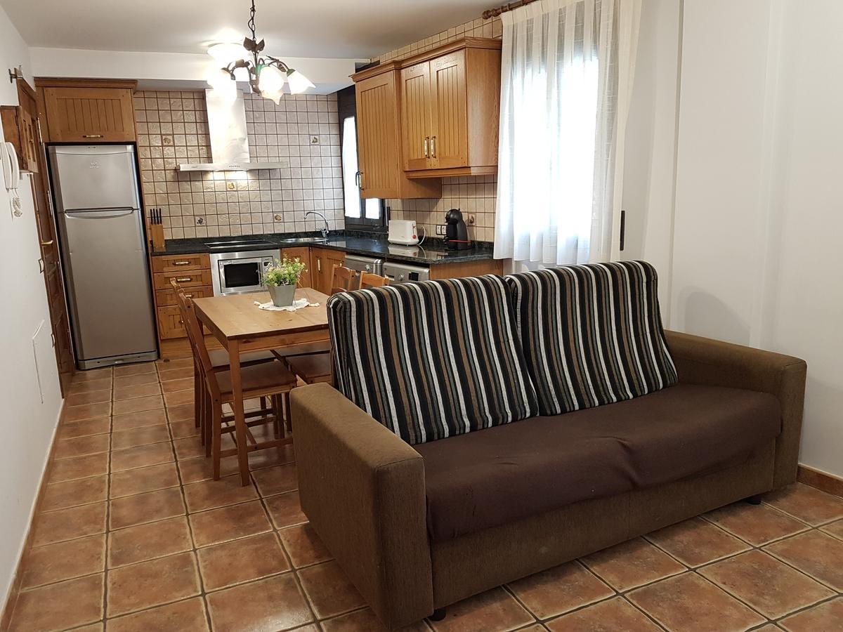 Apartaments Cal Noi กัมโปรดอน ภายนอก รูปภาพ