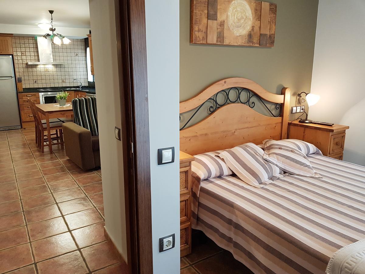 Apartaments Cal Noi กัมโปรดอน ภายนอก รูปภาพ