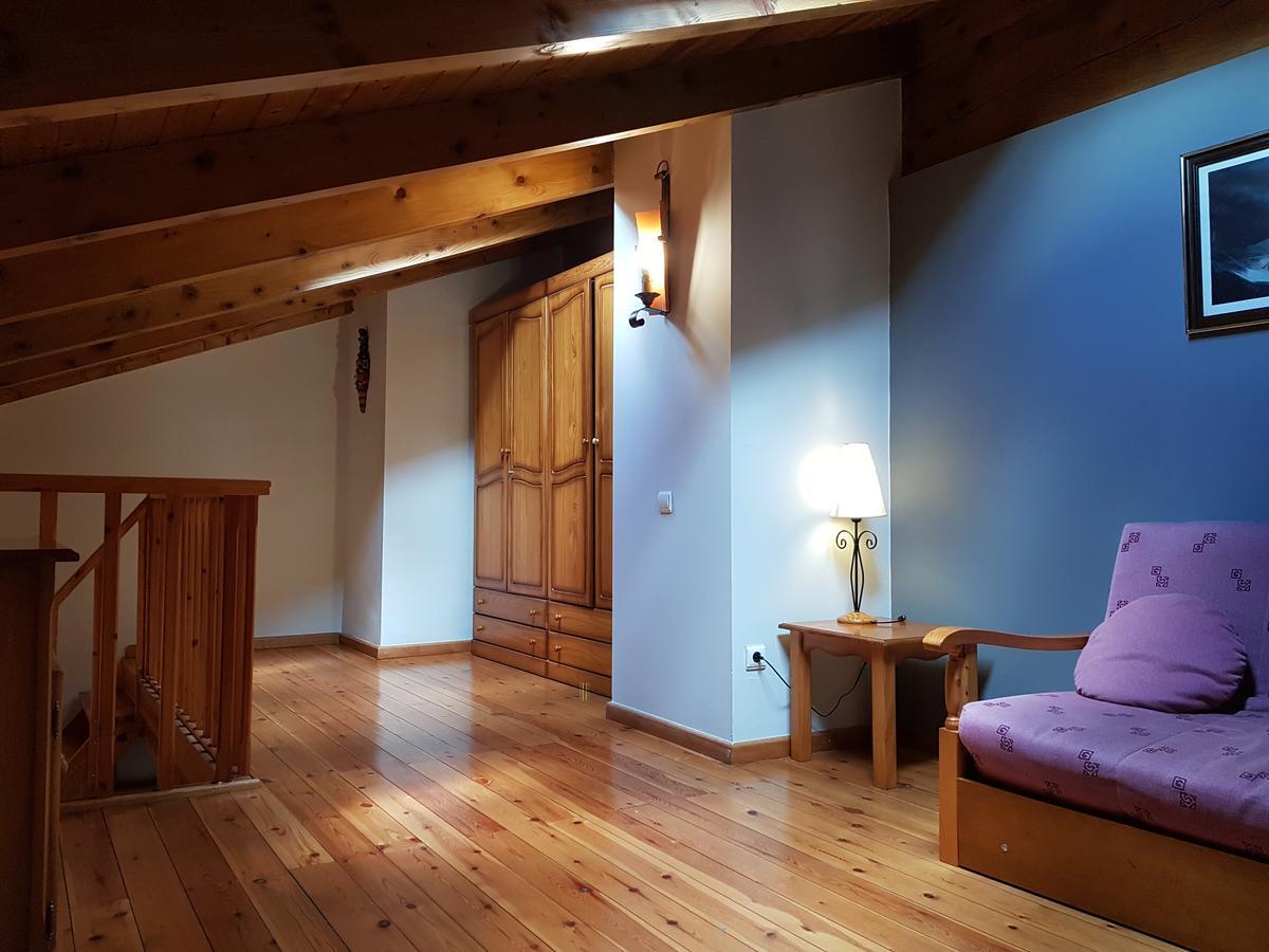 Apartaments Cal Noi กัมโปรดอน ภายนอก รูปภาพ