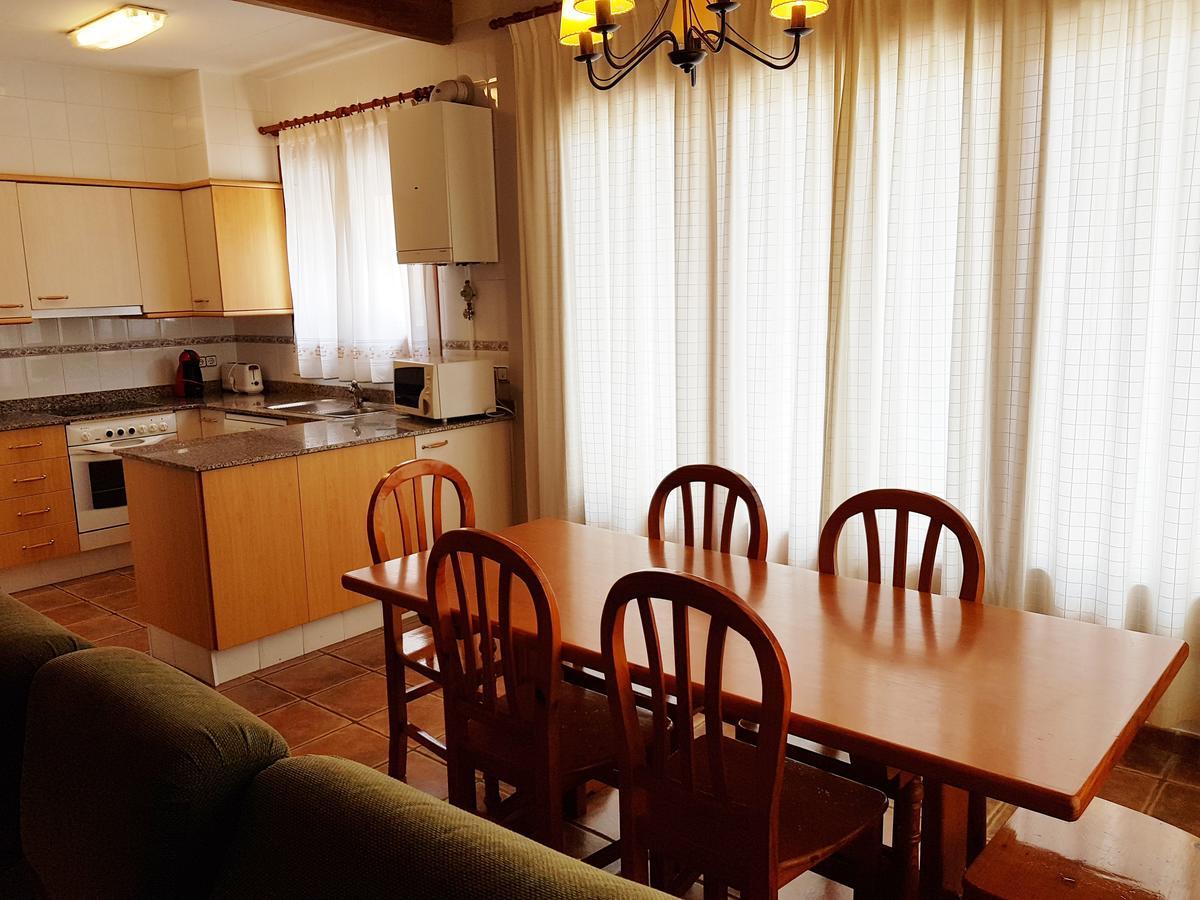 Apartaments Cal Noi กัมโปรดอน ภายนอก รูปภาพ