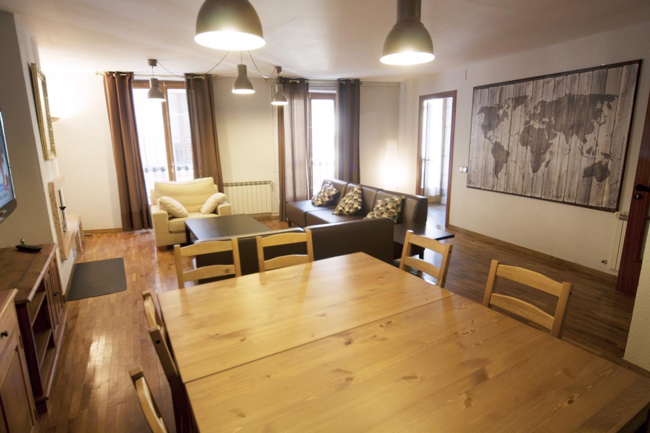 Apartaments Cal Noi กัมโปรดอน ภายนอก รูปภาพ