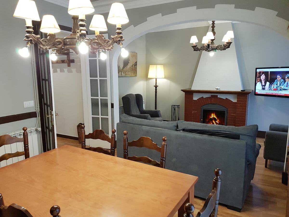 Apartaments Cal Noi กัมโปรดอน ภายนอก รูปภาพ