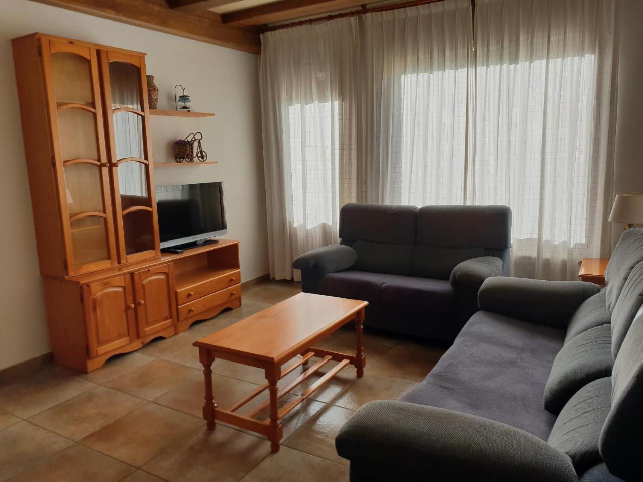 Apartaments Cal Noi กัมโปรดอน ภายนอก รูปภาพ
