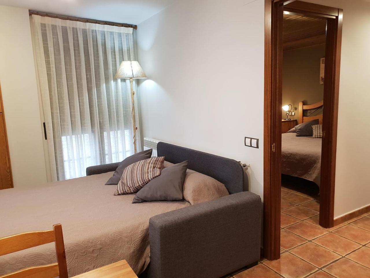 Apartaments Cal Noi กัมโปรดอน ภายนอก รูปภาพ